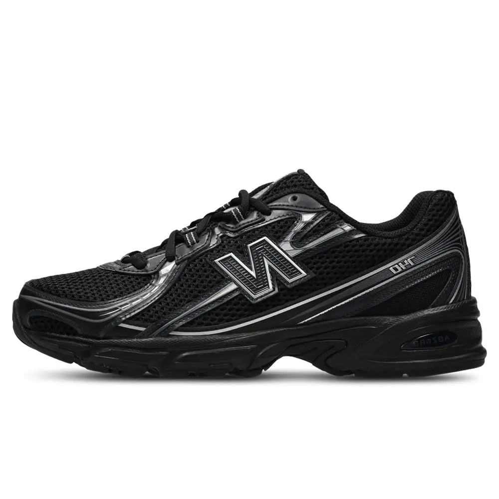New Balance 740 - Black