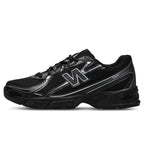 New Balance 740 - Black